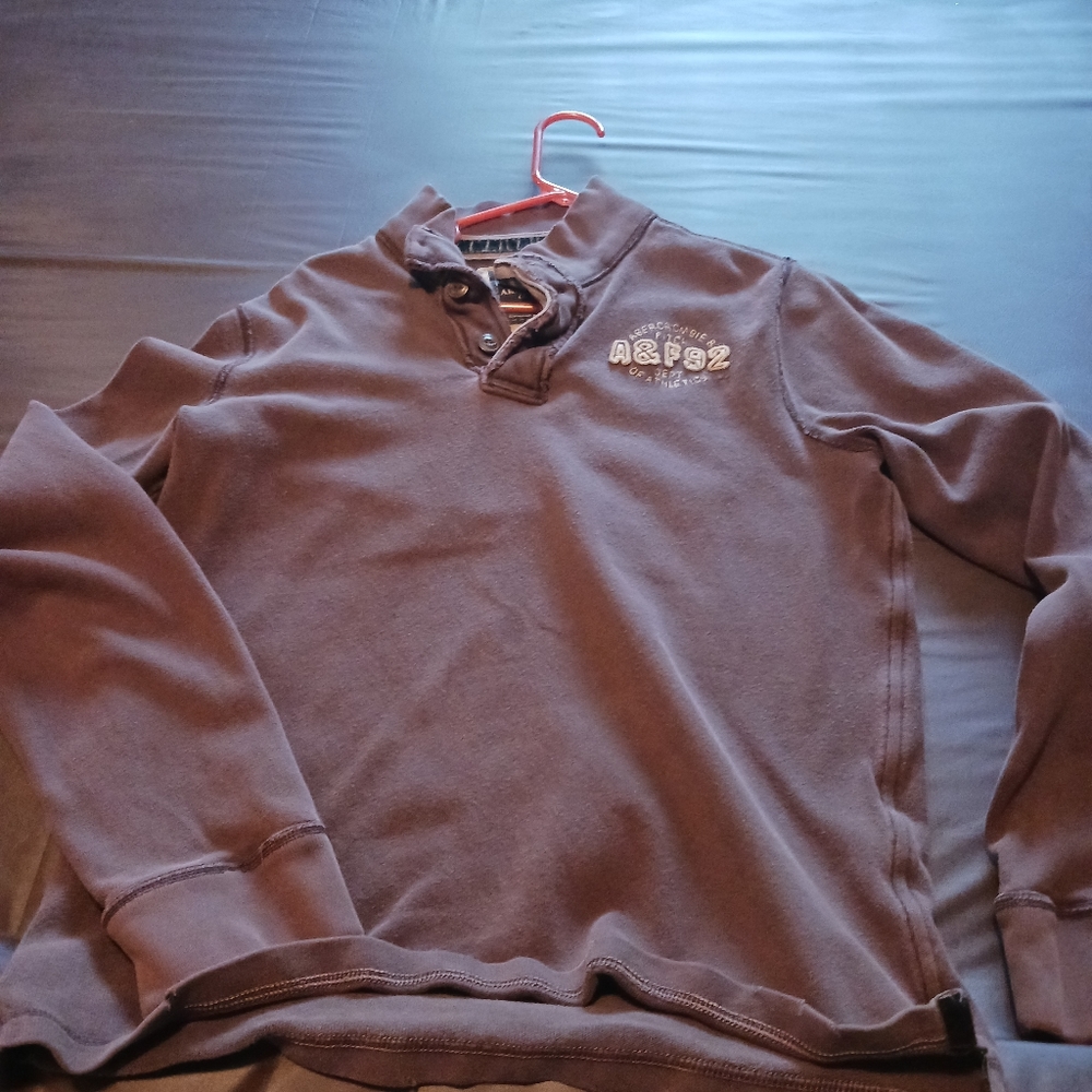 Abercrombie sweater